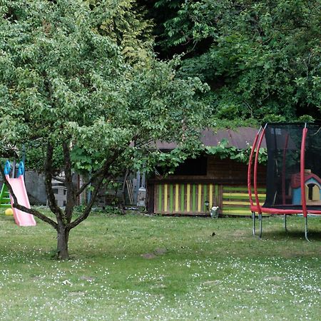 Apartman Teri Apartment Trencin Bagian luar foto